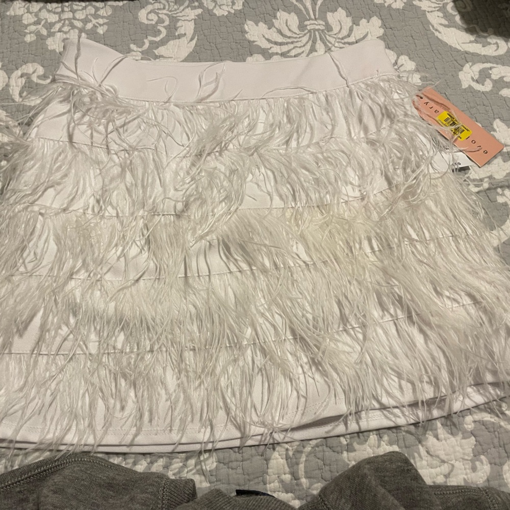 NWT - white skirt with feathers